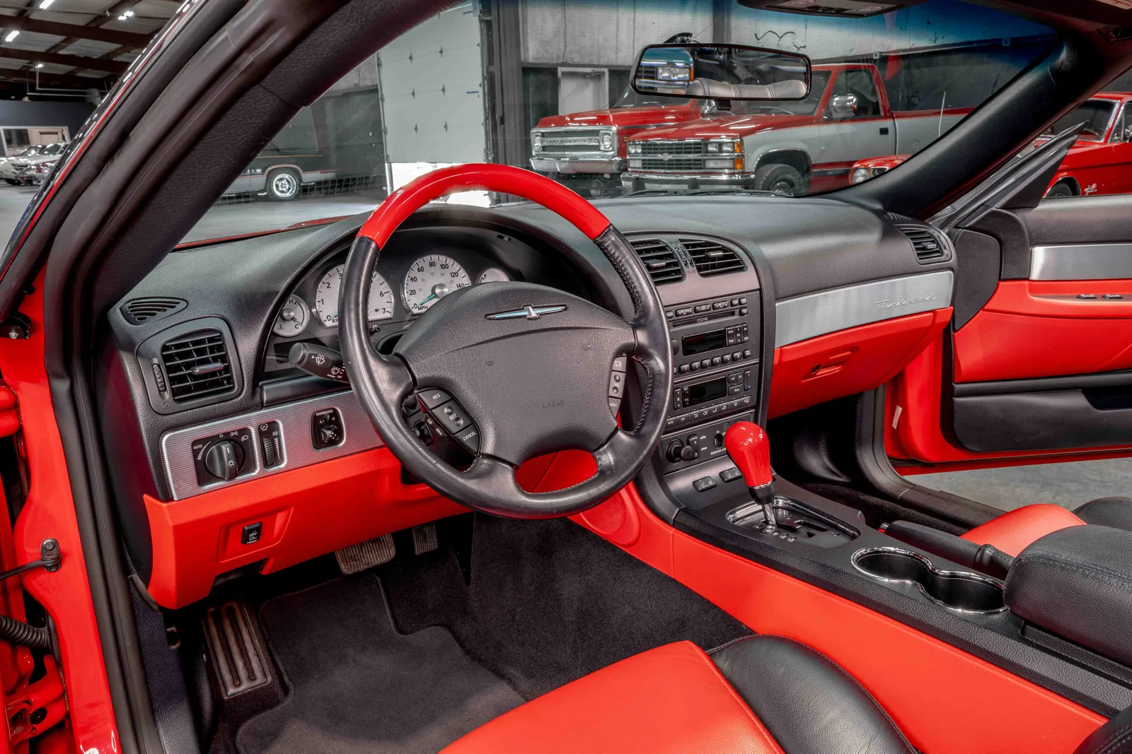 2004-Ford-Thunderbird-Colorado Red-1FAHP60A94Y109497-46.jpg